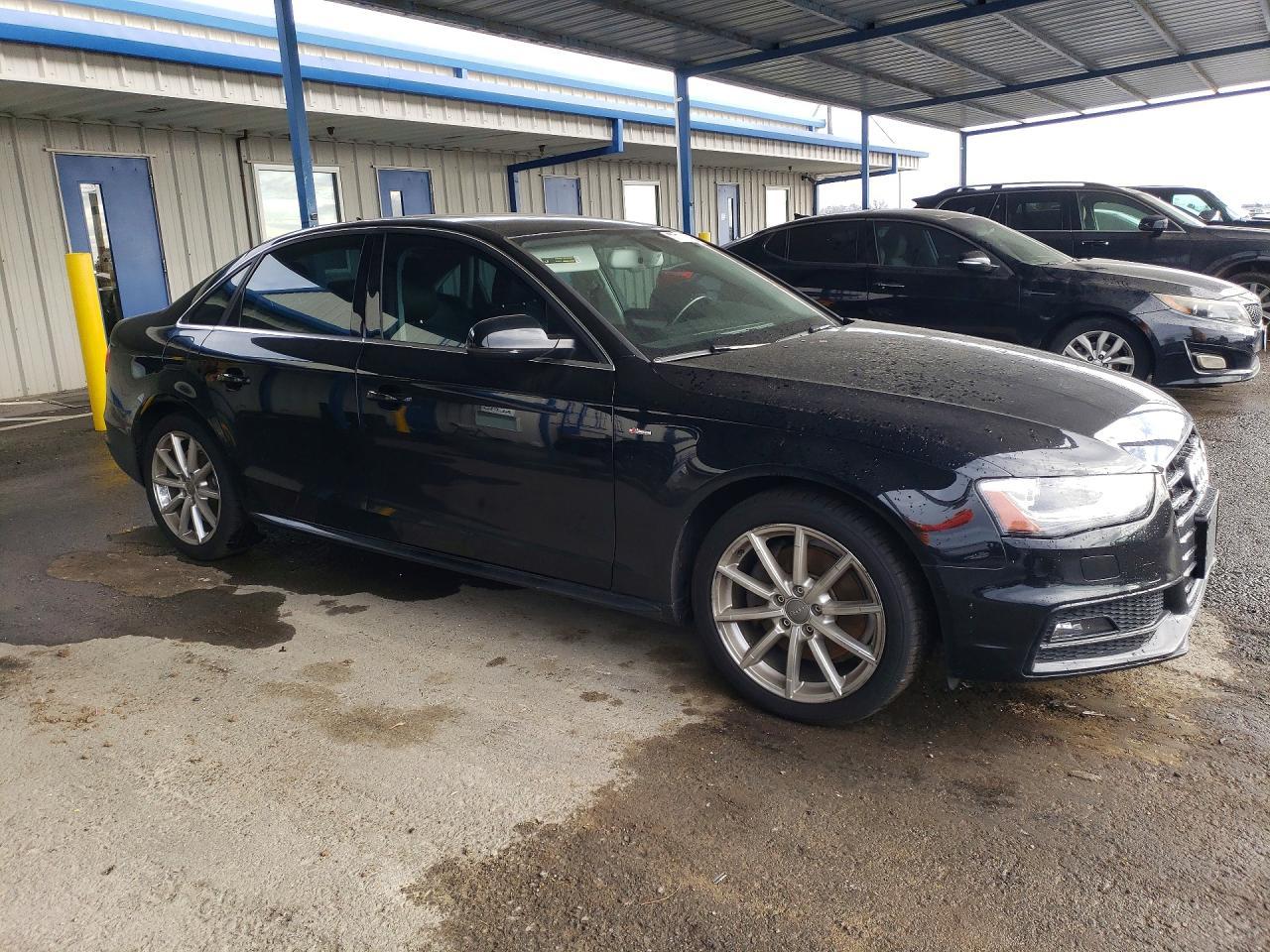 2015 AUDI A4