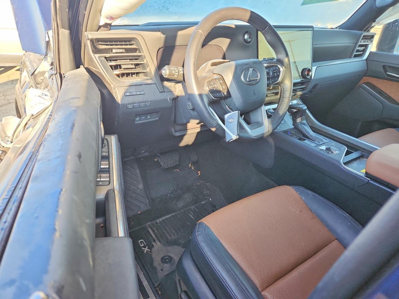 2024 LEXUS GX 550