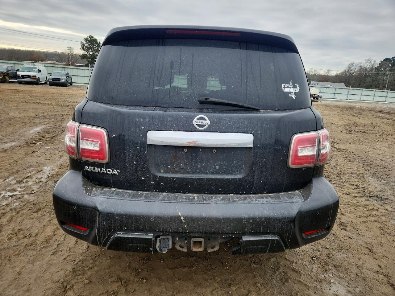 2017 NISSAN Armada