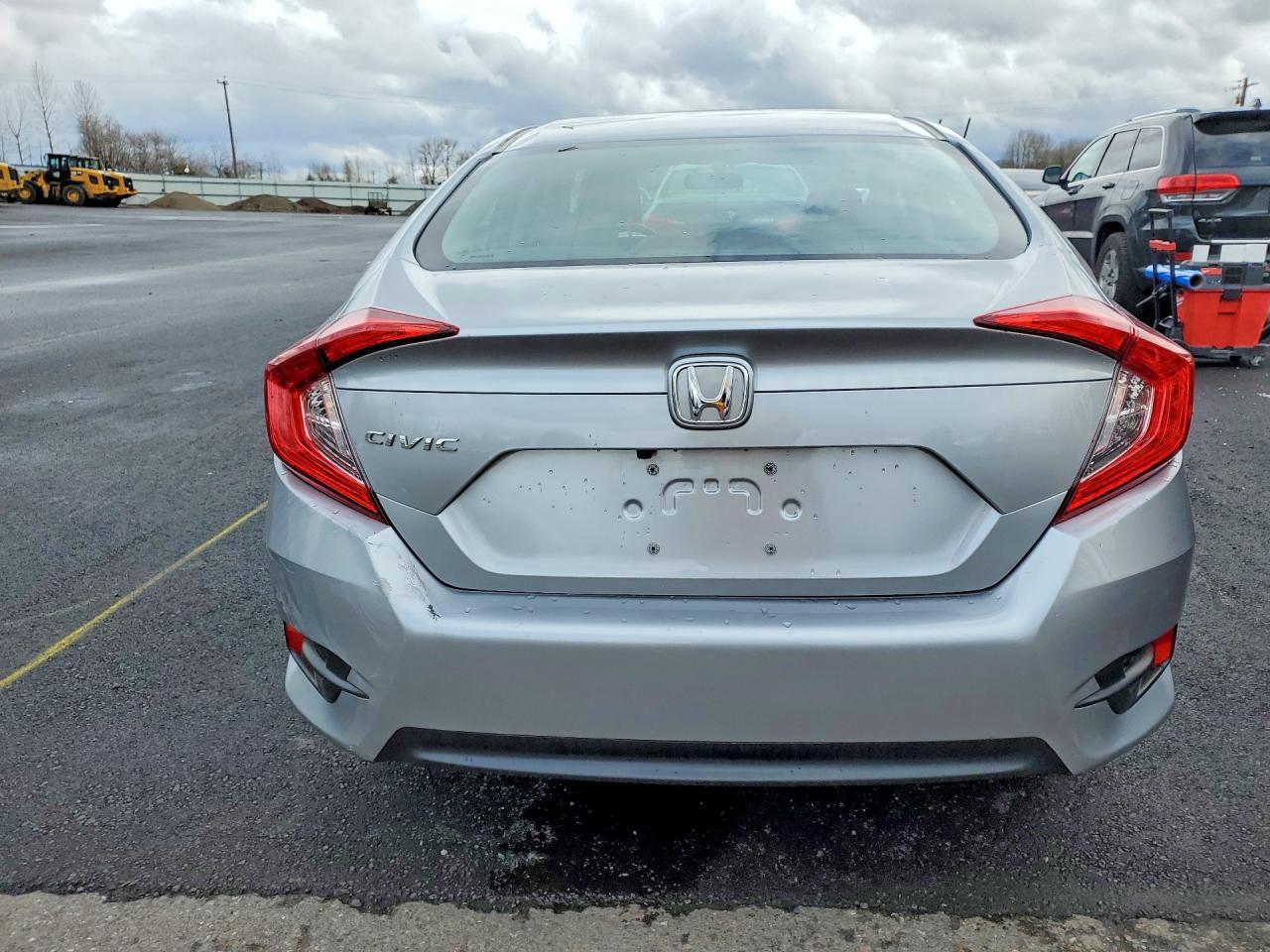 2018 HONDA CIVIC