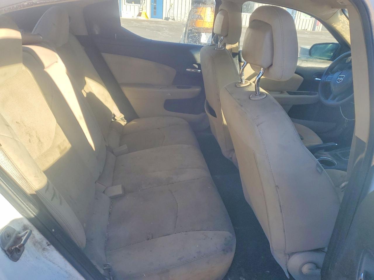 2011 DODGE Avenger