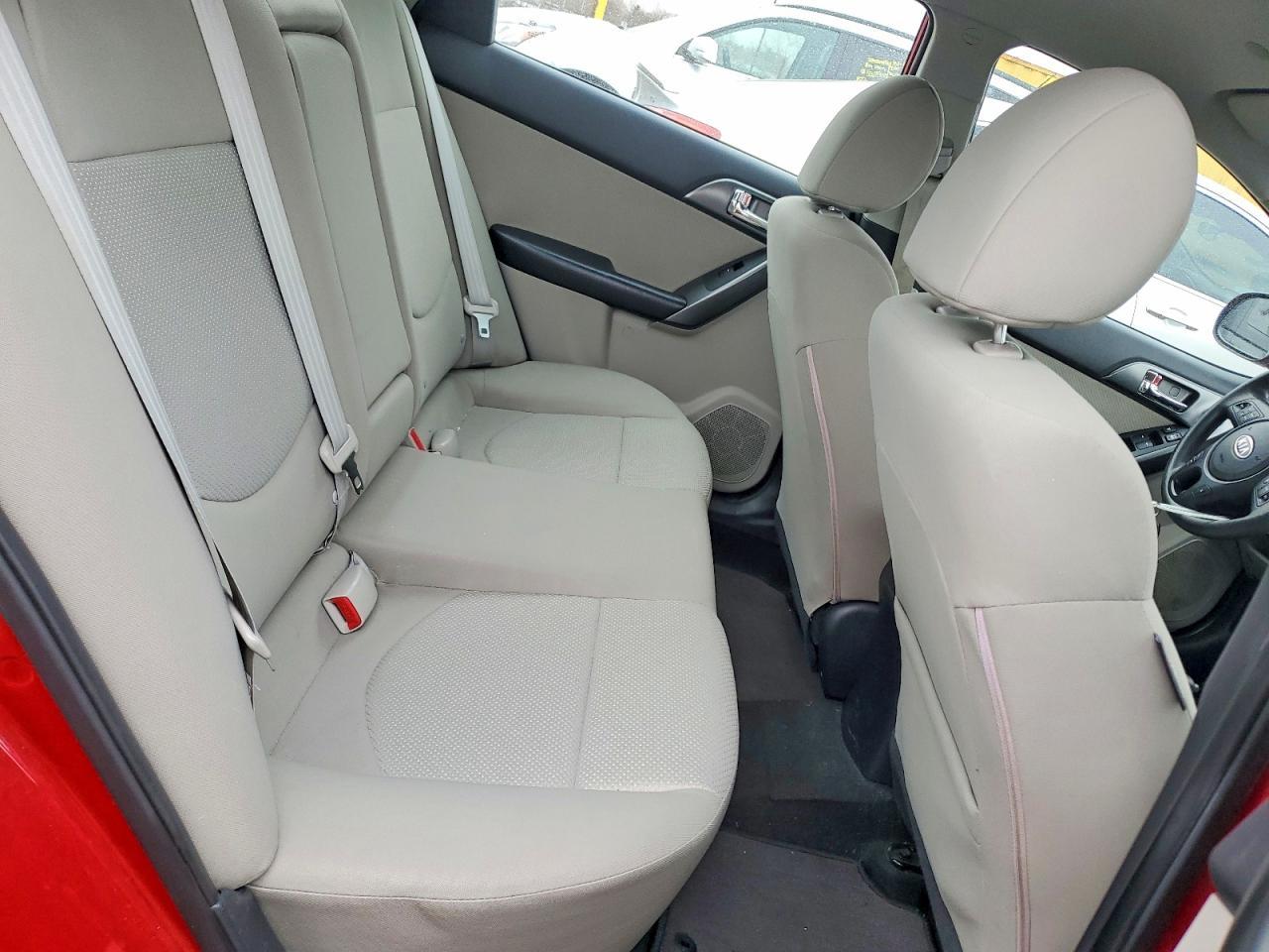 2013 KIA FORTE