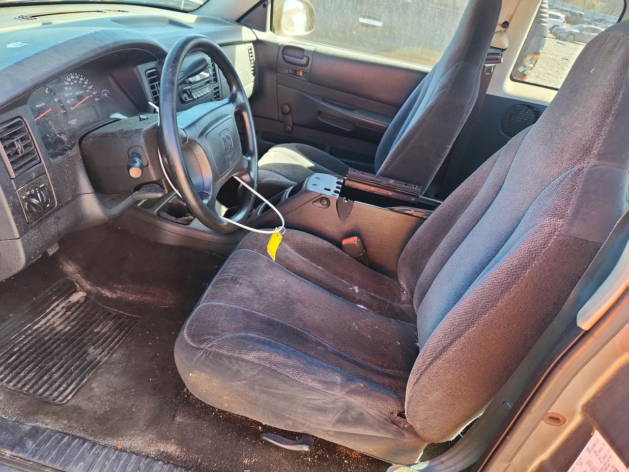 2003 DODGE Dakota
