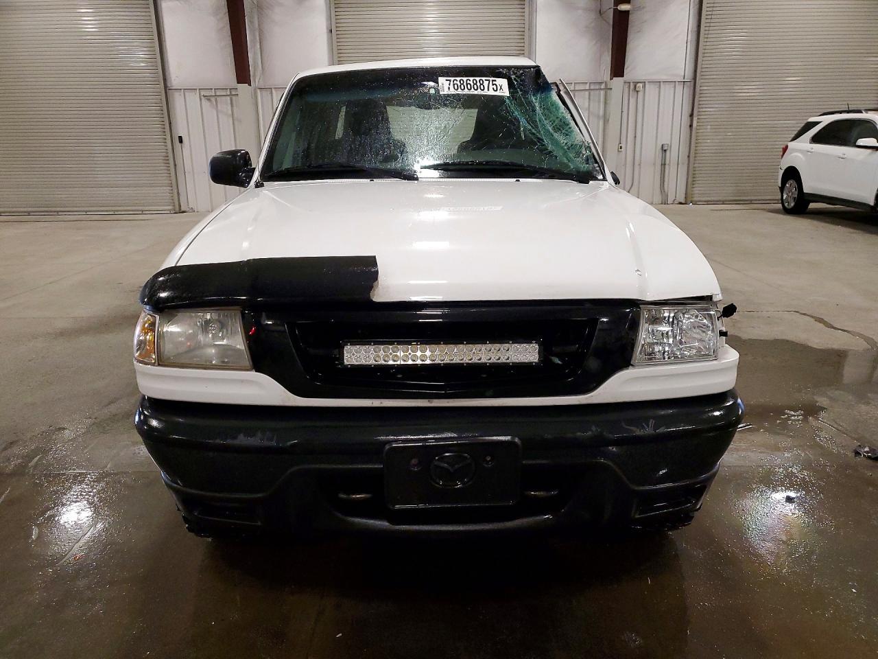 2005 MAZDA B4000
