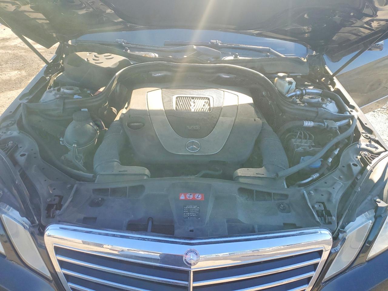 2011 MERCEDES-BENZ E-Class