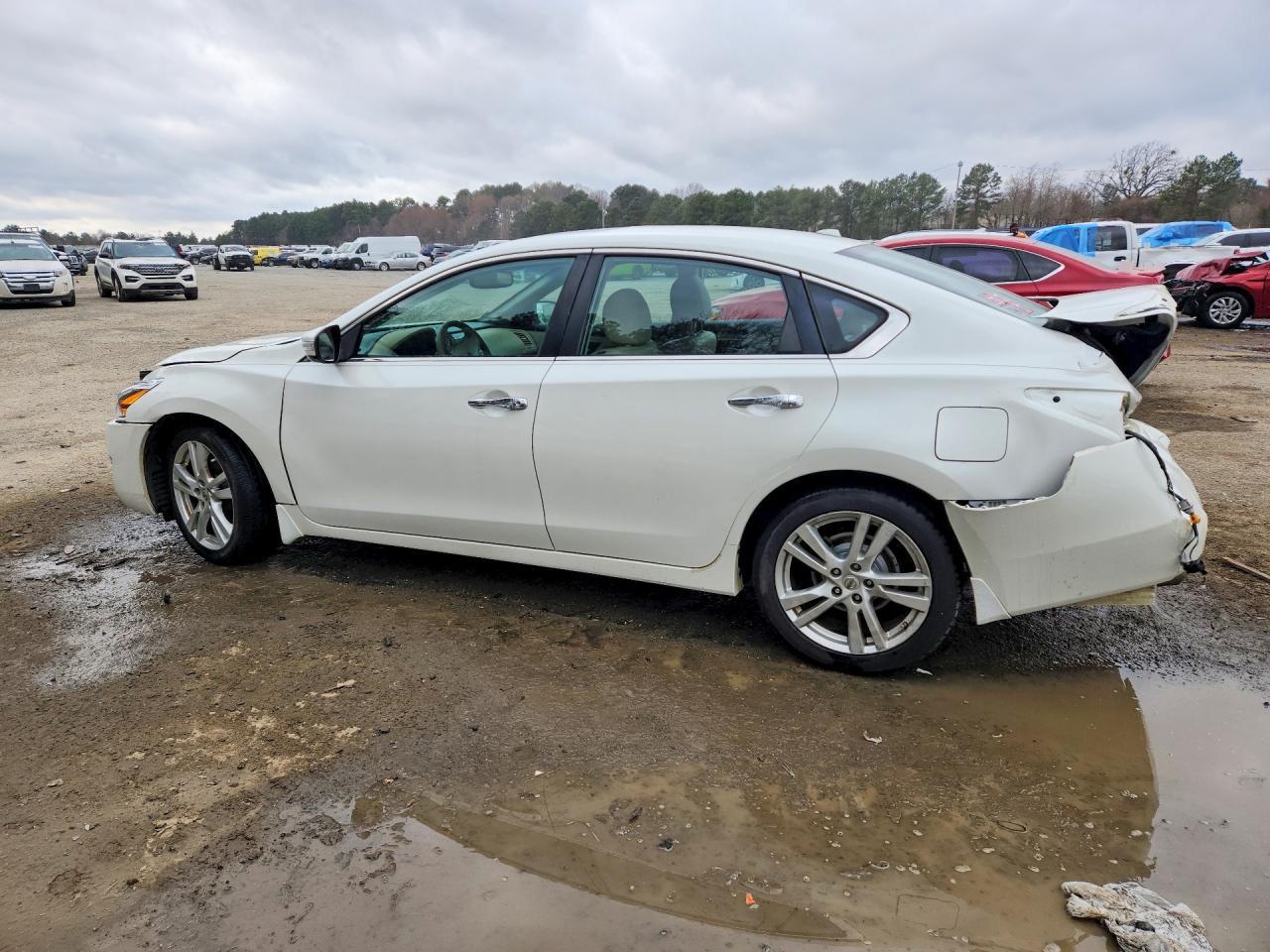 2015 NISSAN ALTIMA