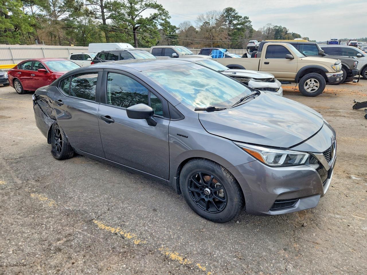 2021 NISSAN VERSA