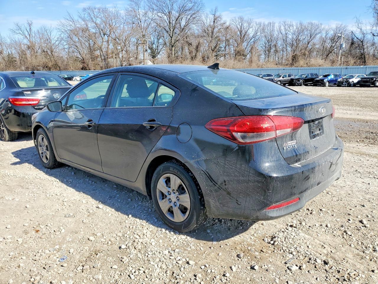 2017 KIA FORTE
