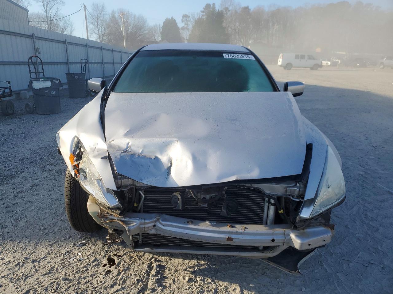 2004 HONDA ACCORD