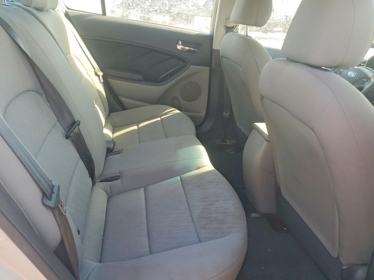 2015 KIA FORTE