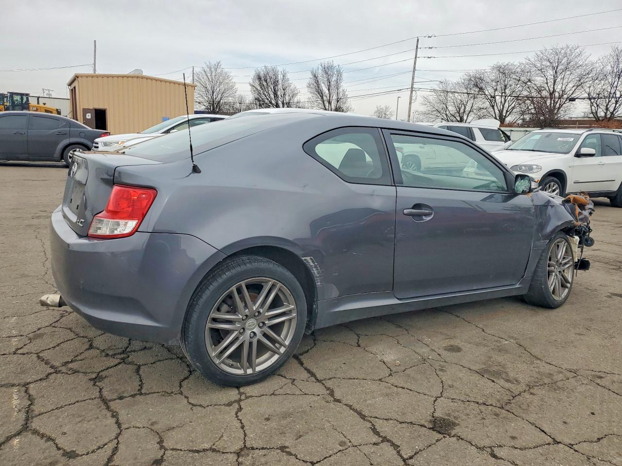 2011 TOYOTA SCION