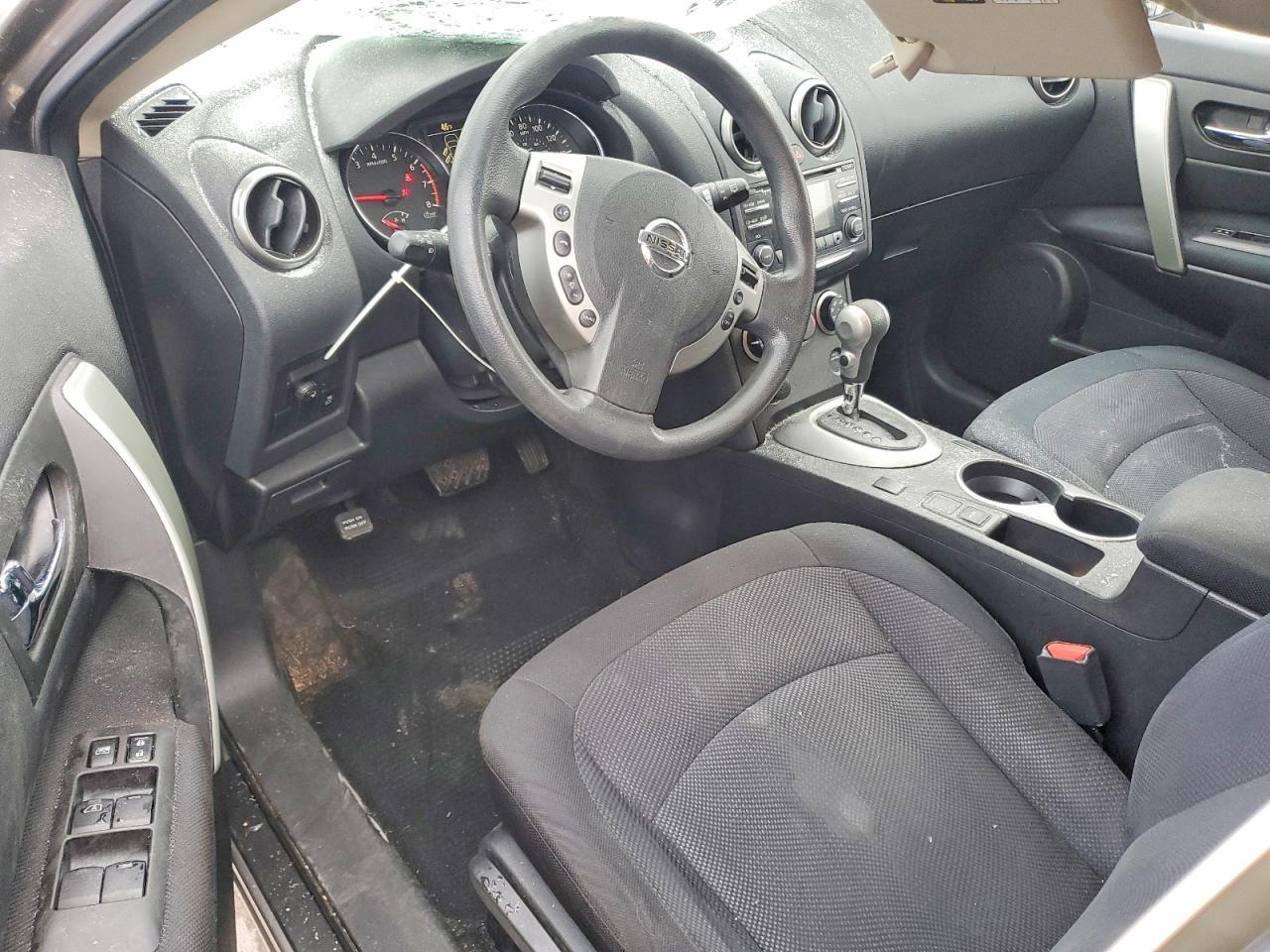 2015 NISSAN ROGUE