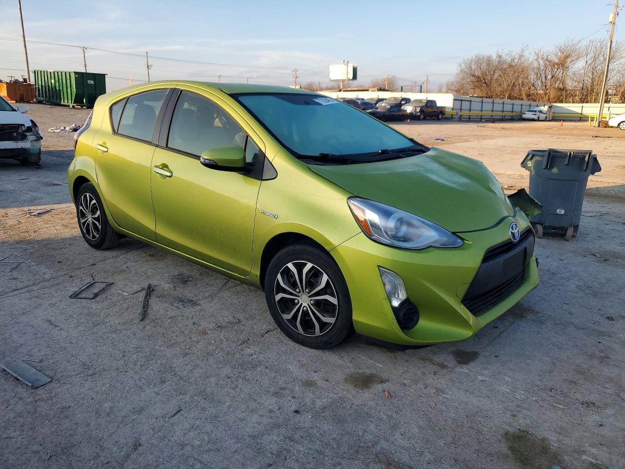 2015 TOYOTA Prius c