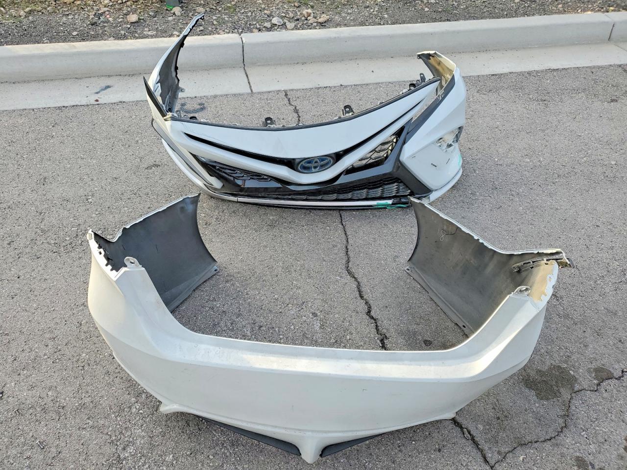 2022 TOYOTA CAMRY
