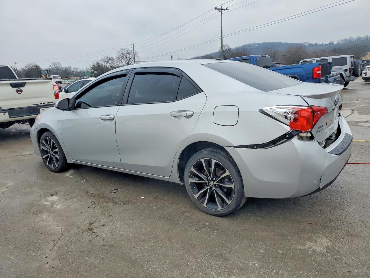 2018 TOYOTA COROLLA