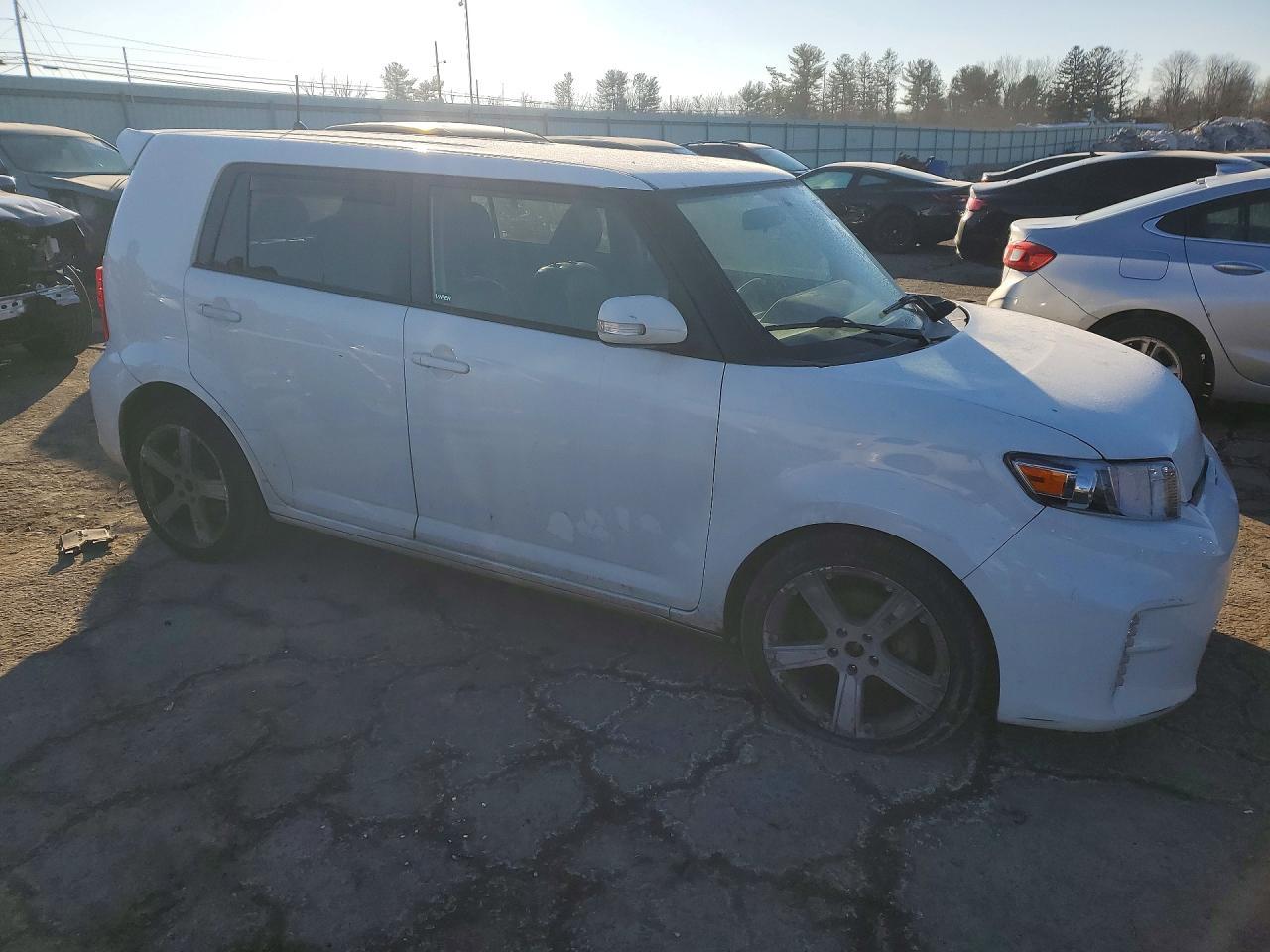 2013 SCION xB