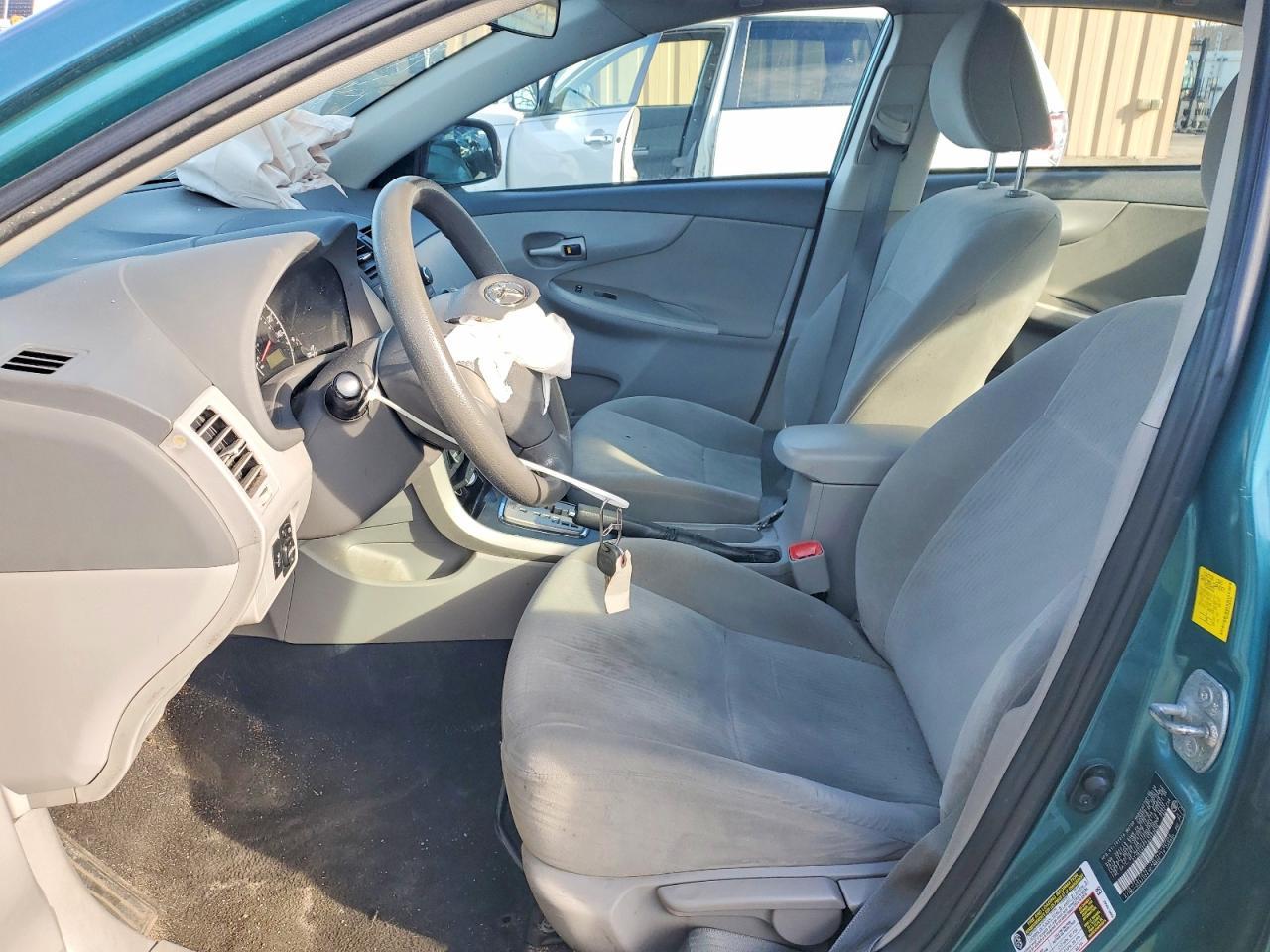 2010 TOYOTA COROLLA