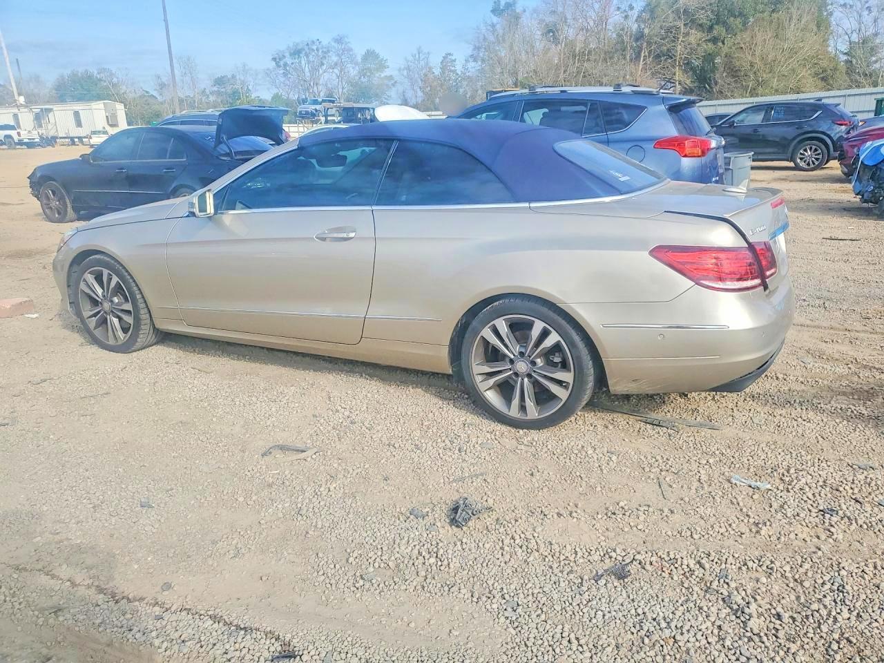 2016 MERCEDES-BENZ E-Class