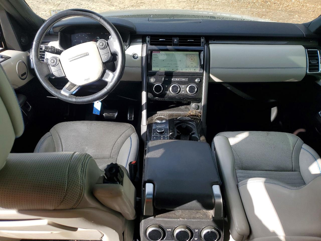 2018 LAND ROVER Discovery
