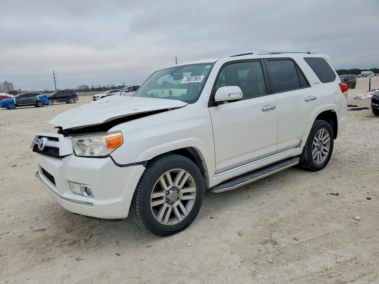 2013 TOYOTA 4Runner