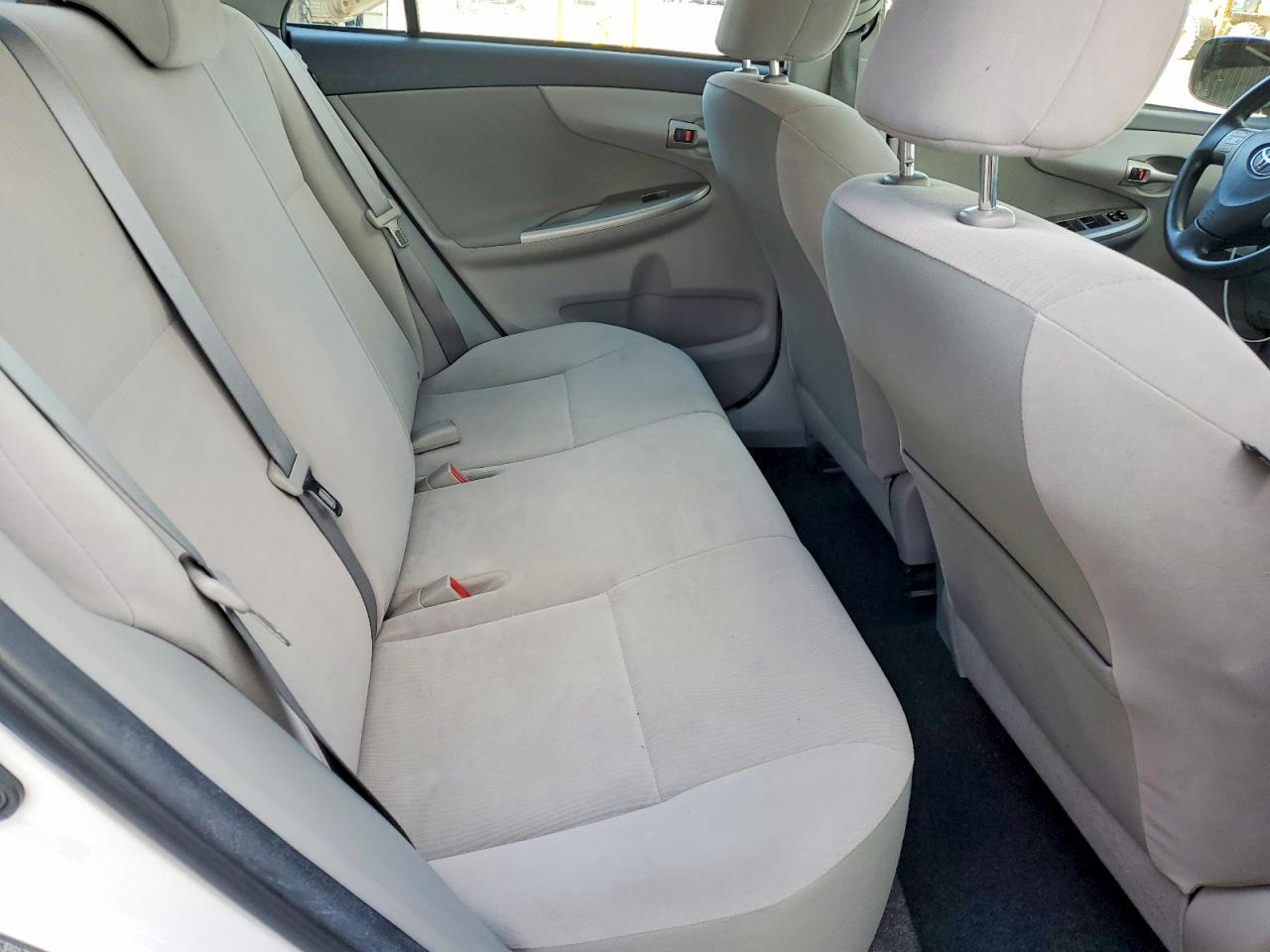 2011 TOYOTA COROLLA