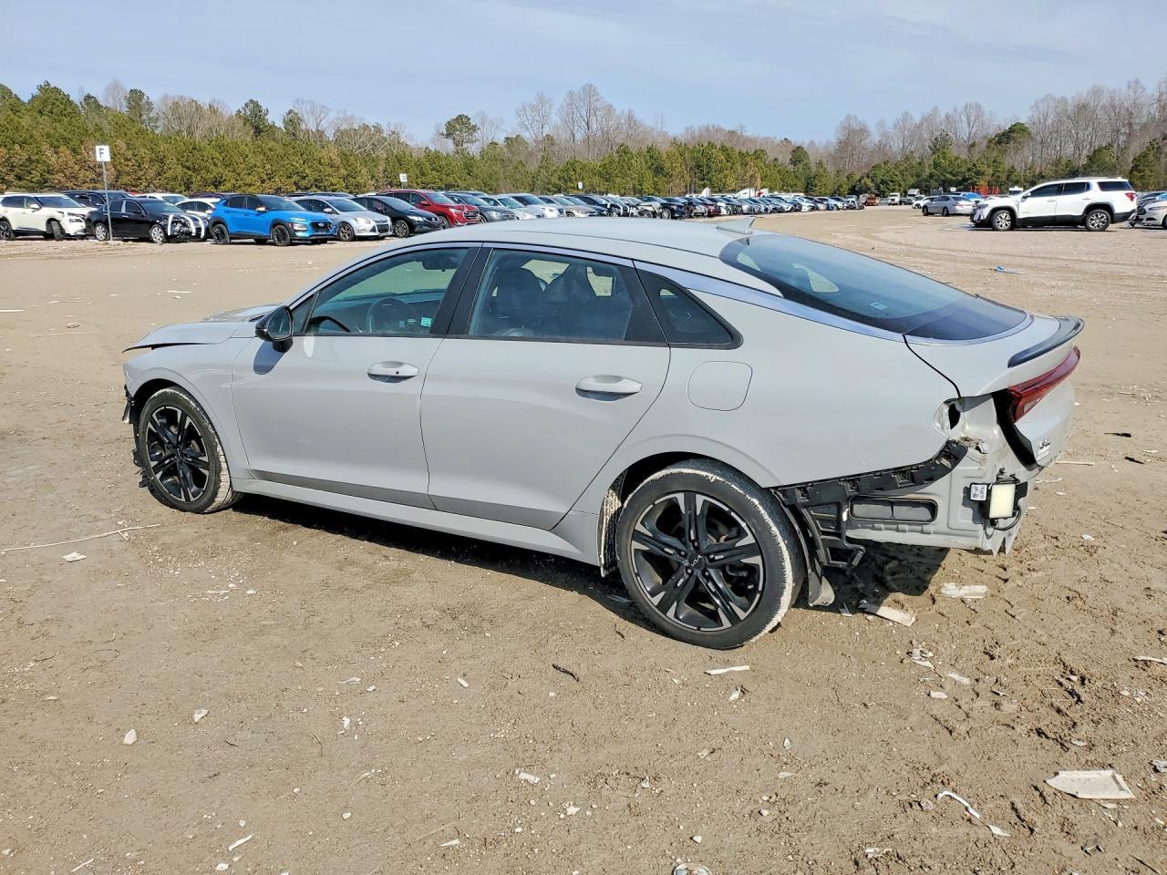 2022 KIA K5