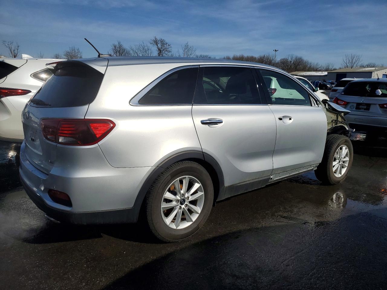 2019 KIA SORENTO