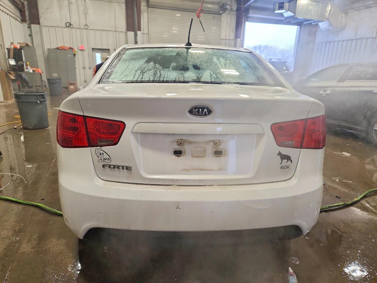 2011 KIA FORTE