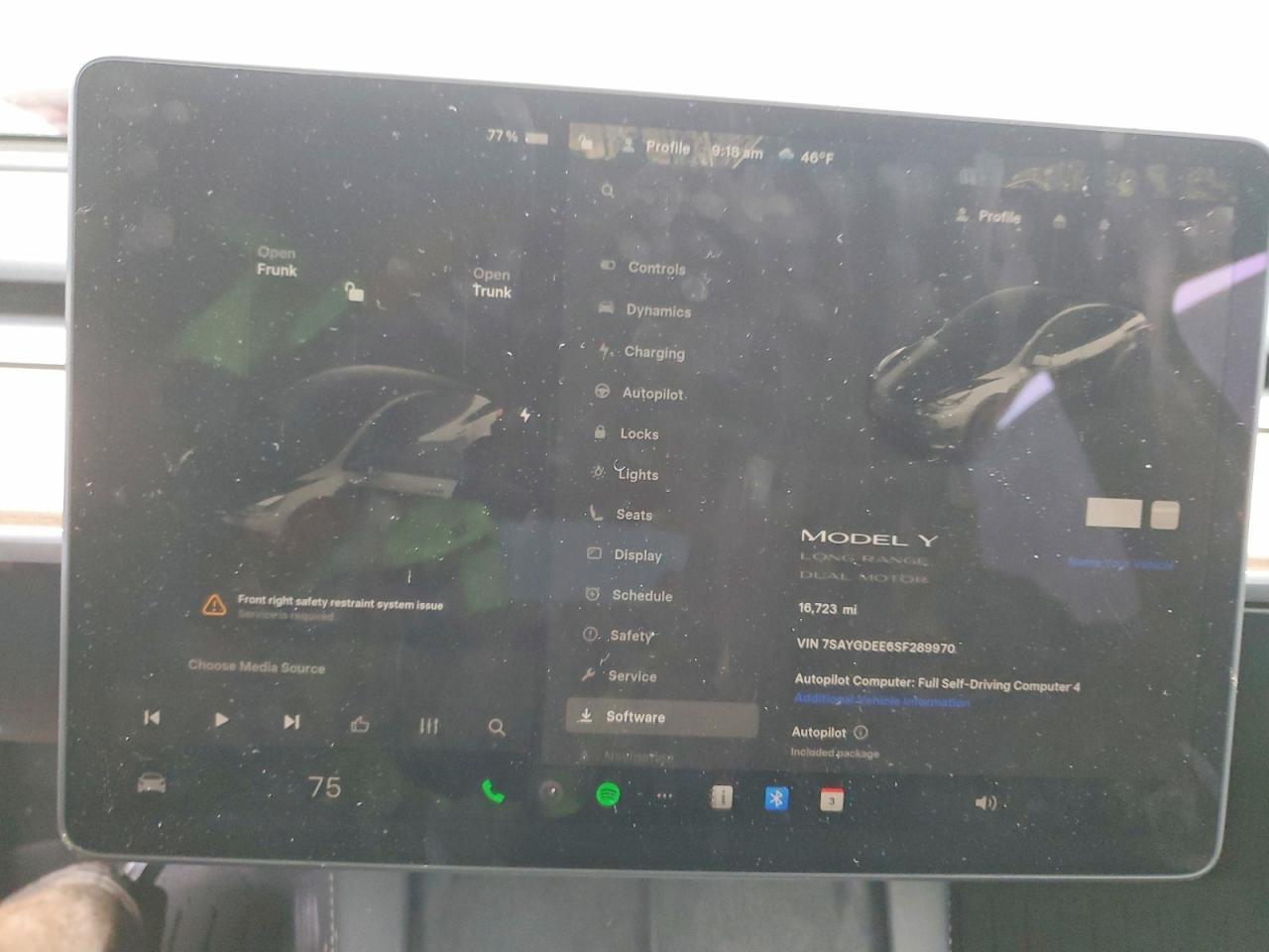 2025 TESLA MODEL Y