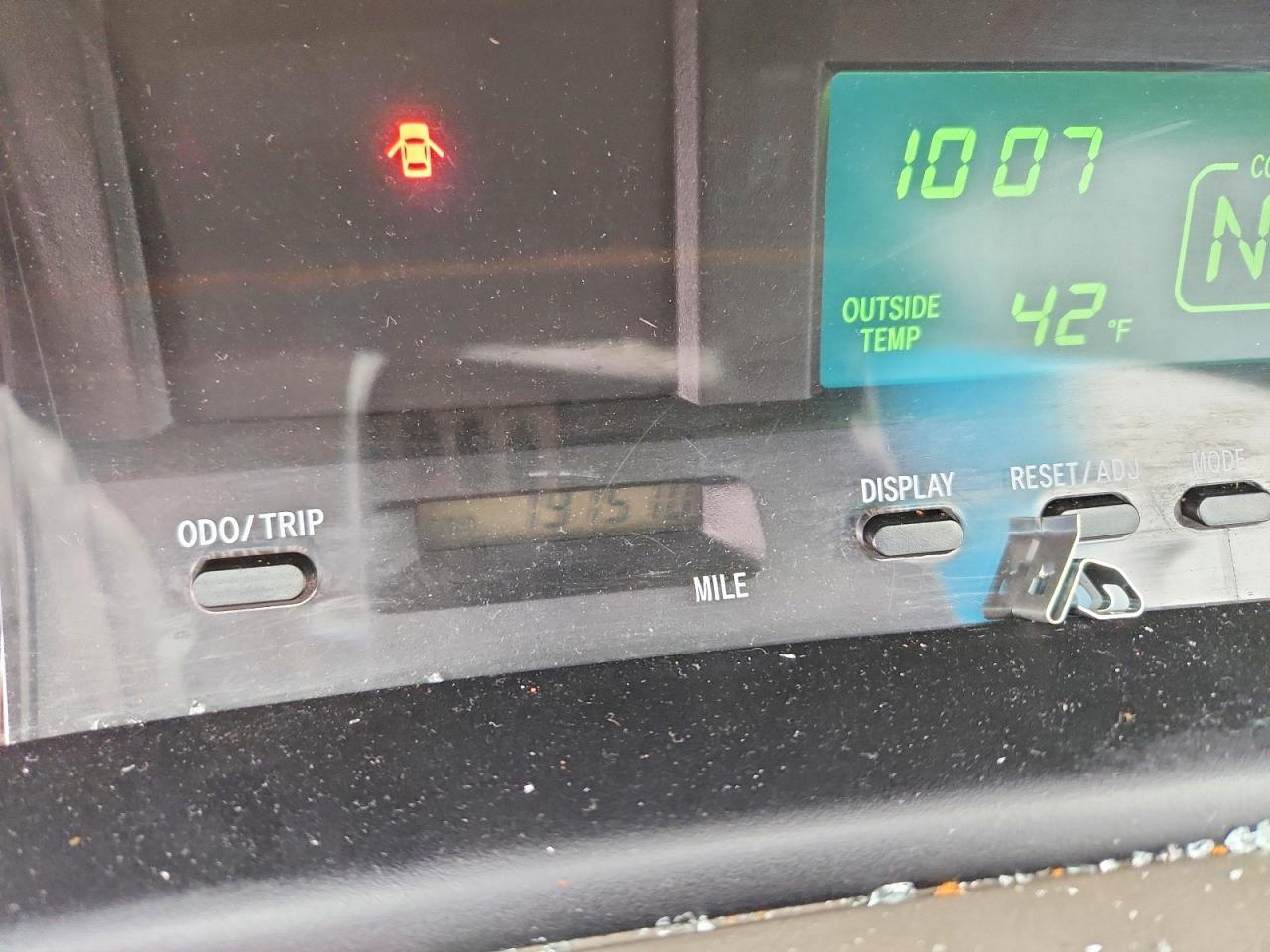 2004 TOYOTA Avalon
