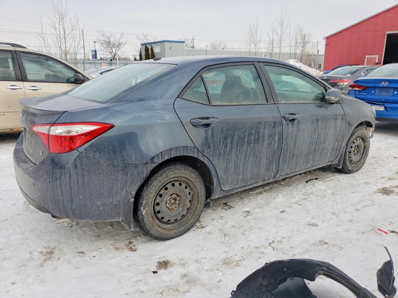 2016 TOYOTA COROLLA