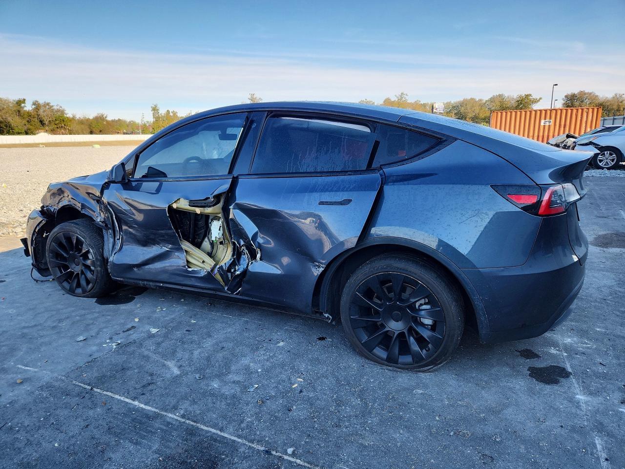 2021 TESLA MODEL Y