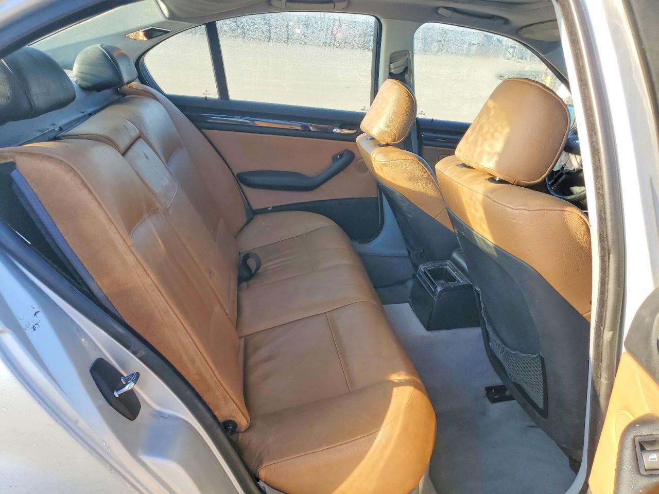 2002 BMW 3 SERIES