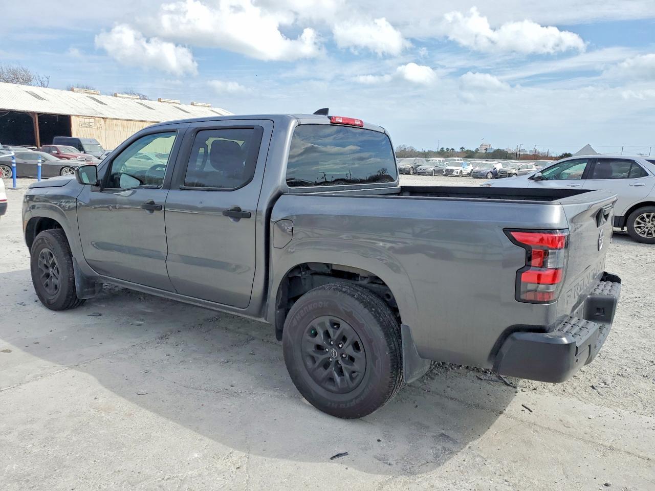 2025 NISSAN Frontier
