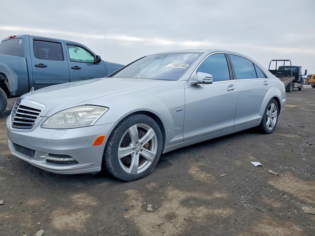 2012 MERCEDES-BENZ S-Class