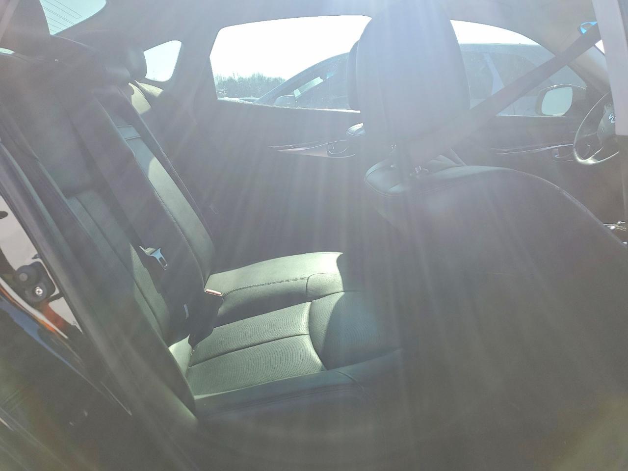 2016 INFINITI Q70