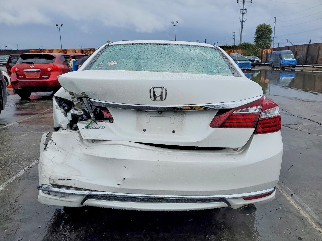 2016 HONDA ACCORD