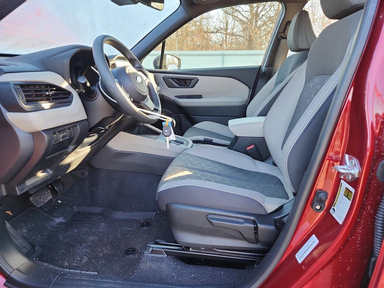 2025 SUBARU FORESTER