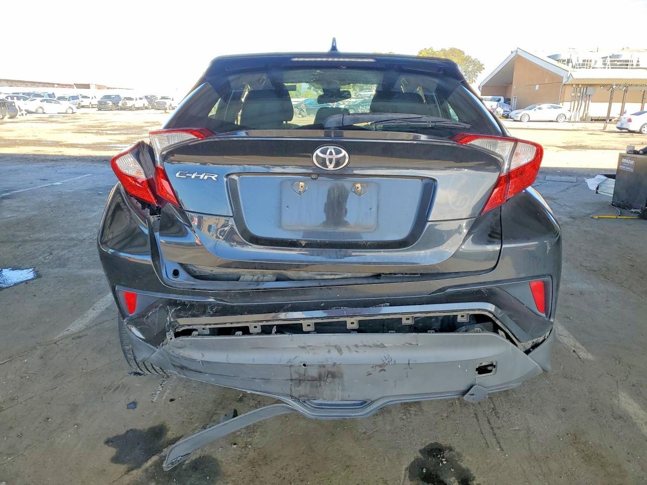 2018 TOYOTA C-HR