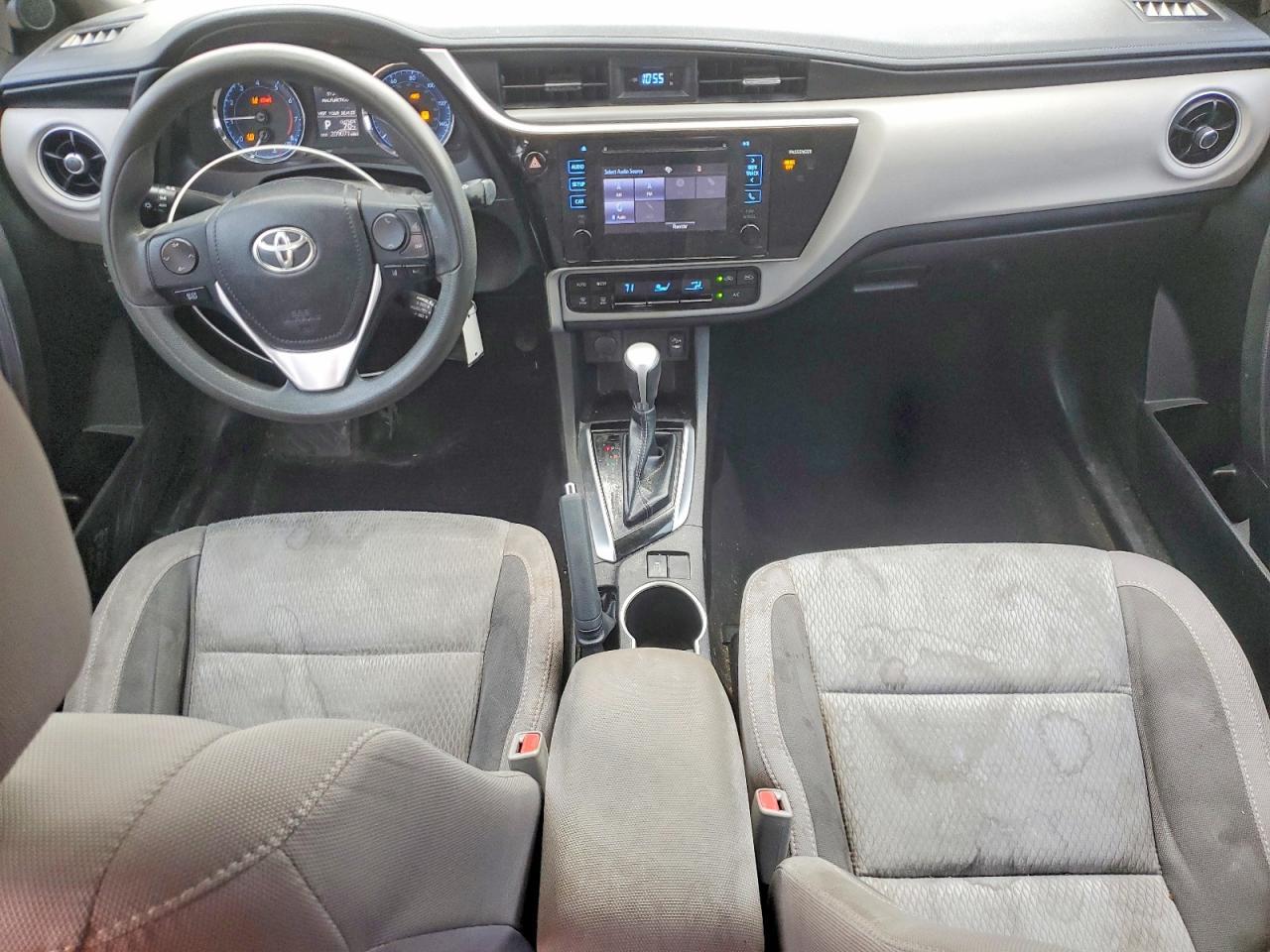 2017 TOYOTA COROLLA