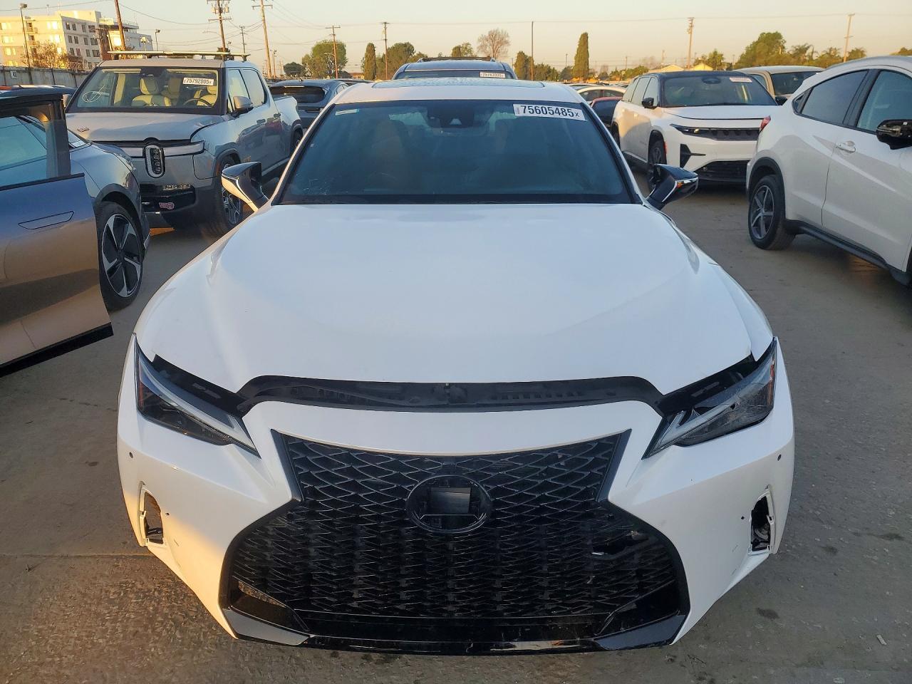2023 LEXUS IS 300