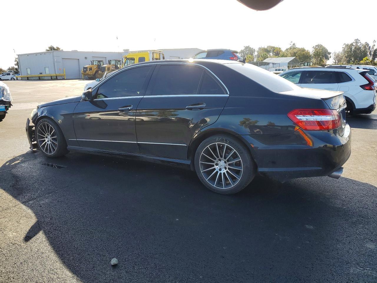 2010 MERCEDES-BENZ E-Class