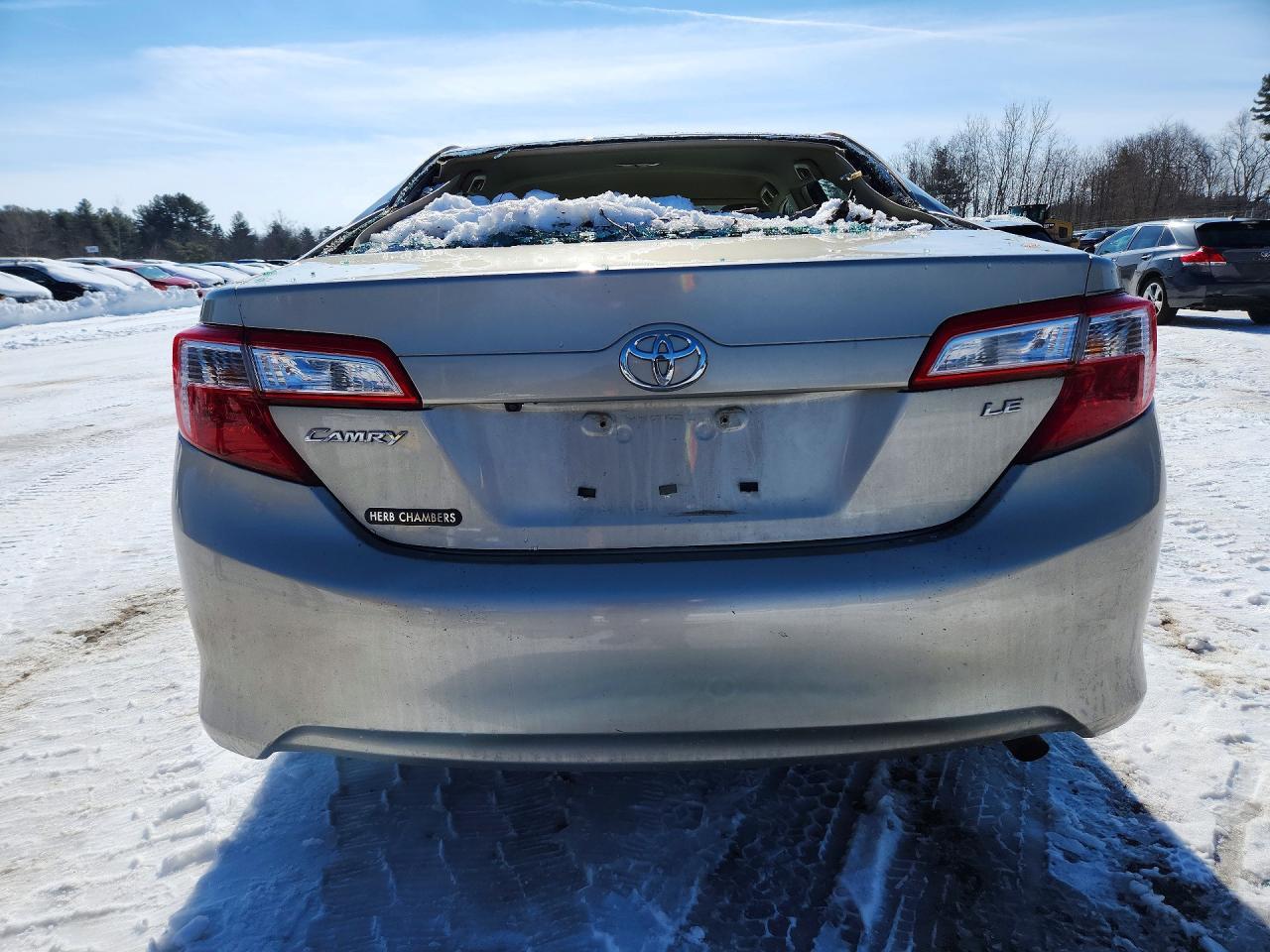 2014 TOYOTA CAMRY