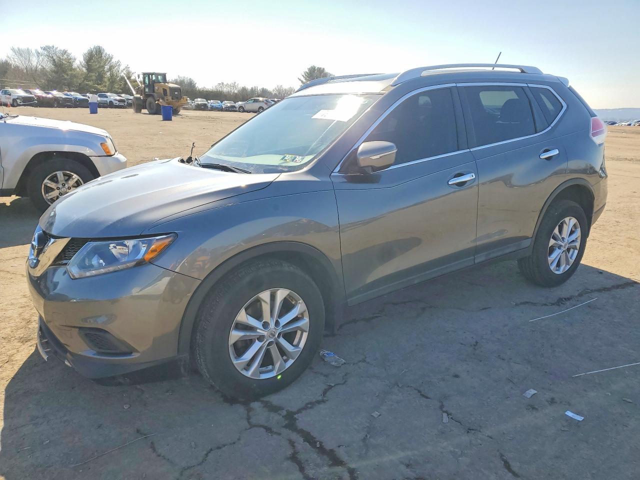 2015 NISSAN ROGUE