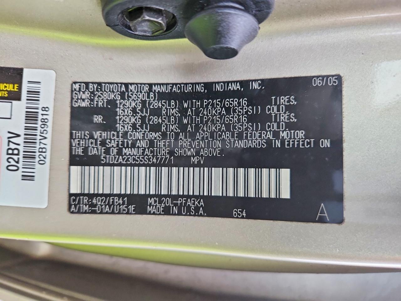 2005 TOYOTA SIENNA