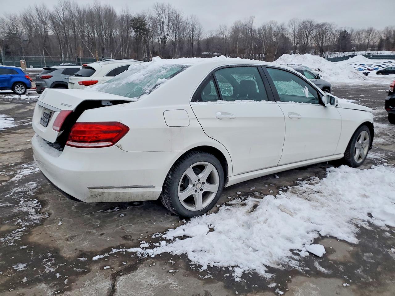 2016 MERCEDES-BENZ E-Class