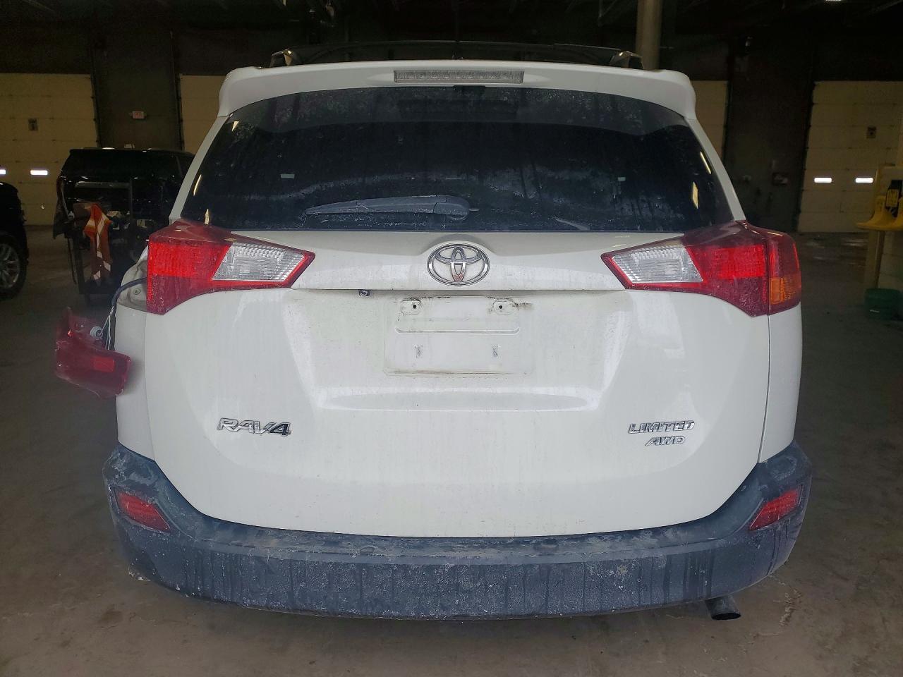 2015 TOYOTA RAV4