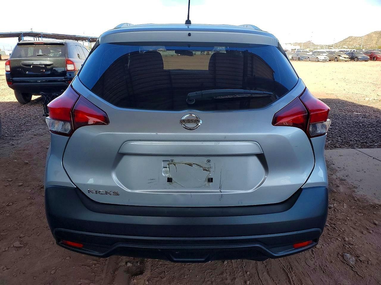 2018 NISSAN KICKS