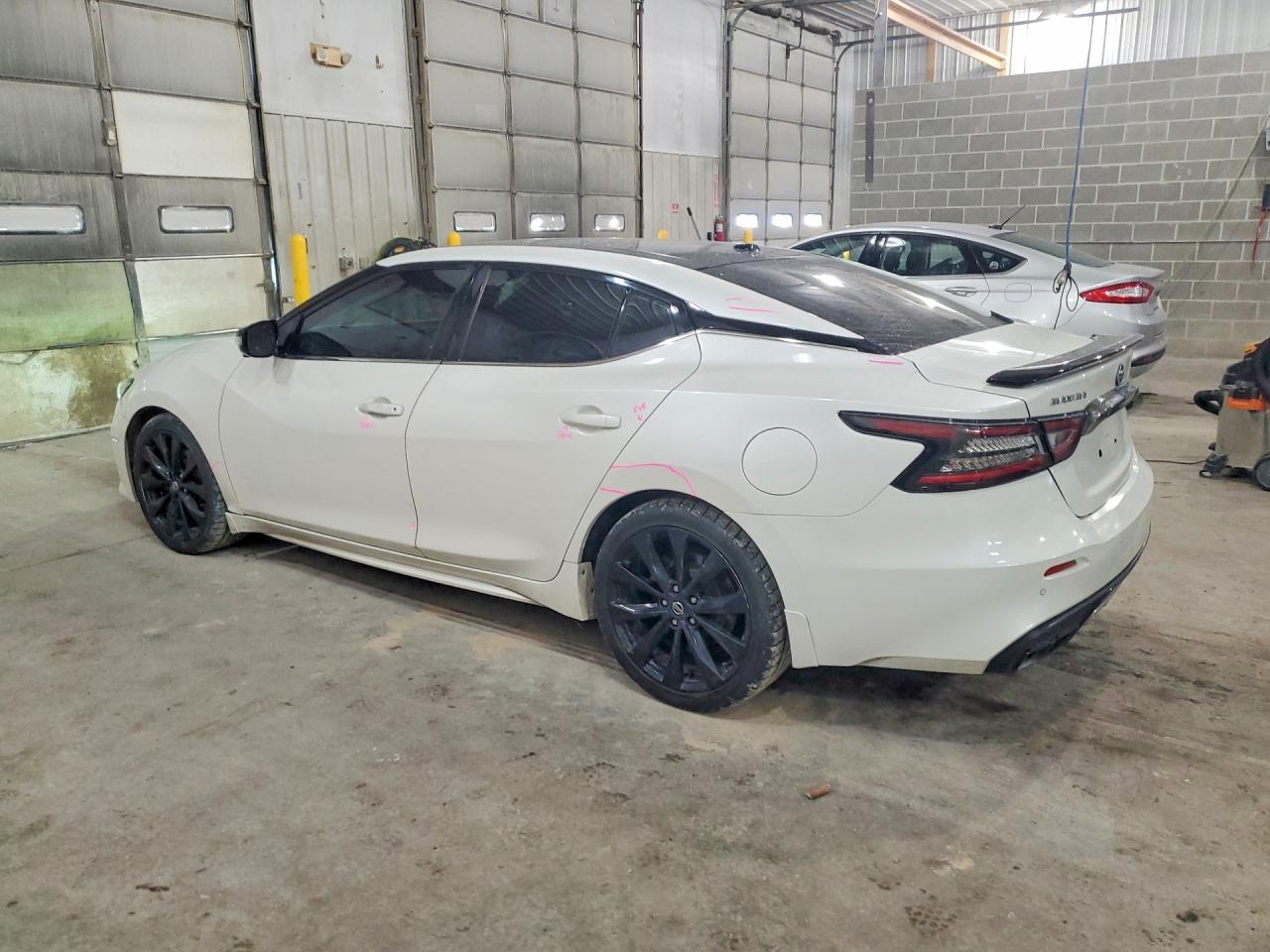 2019 NISSAN Maxima