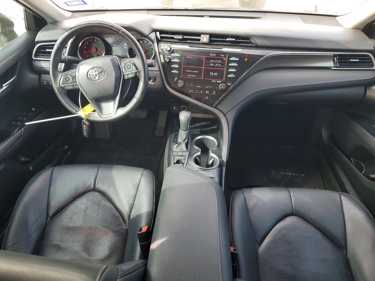 2019 TOYOTA CAMRY